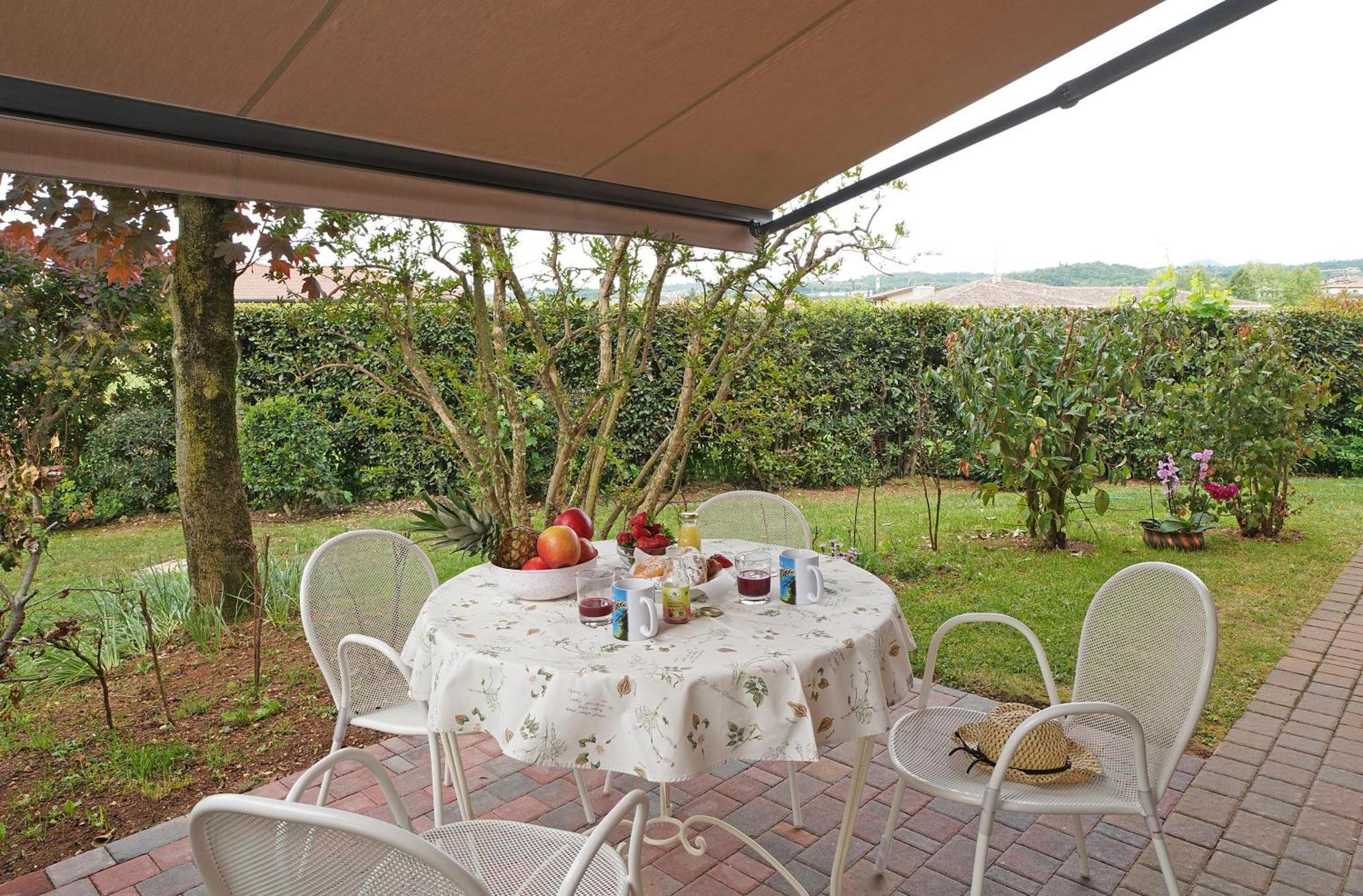 Residence Il Melograno マネルバ・デル・ガルダ 部屋 写真
