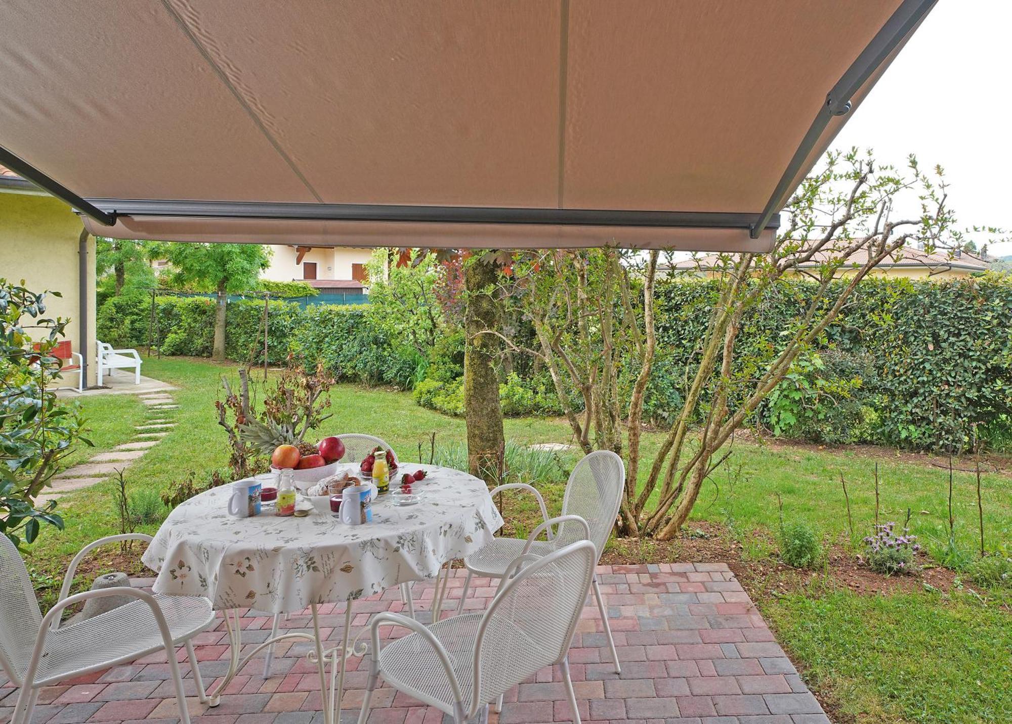 Residence Il Melograno マネルバ・デル・ガルダ 部屋 写真