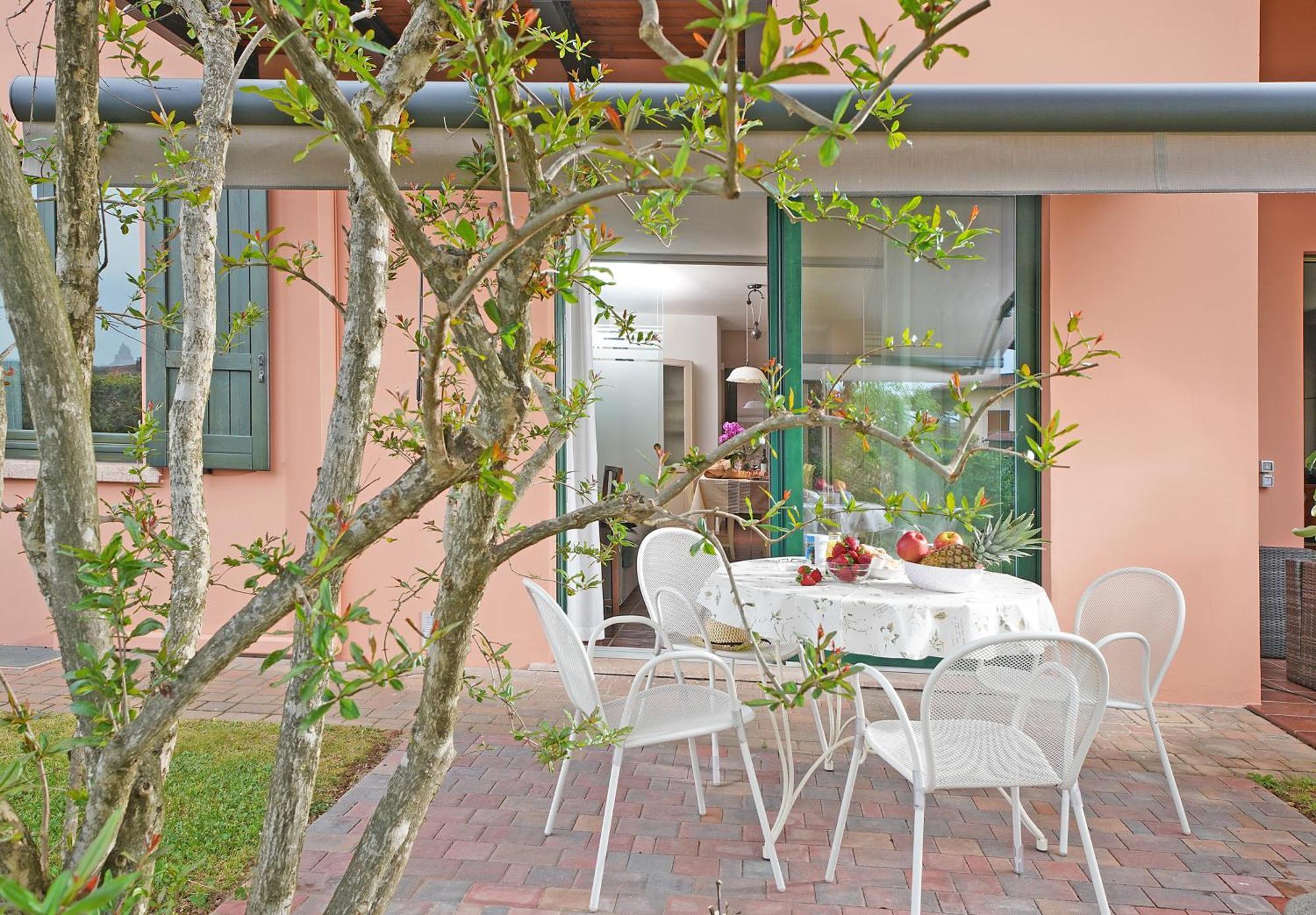 Residence Il Melograno マネルバ・デル・ガルダ 部屋 写真
